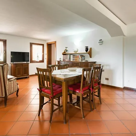 Hiker & Biker House - Private Parking & Garden *